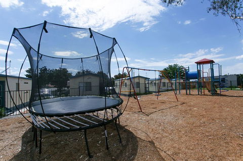 Crestview Tourist Park - Hotel VIC 4