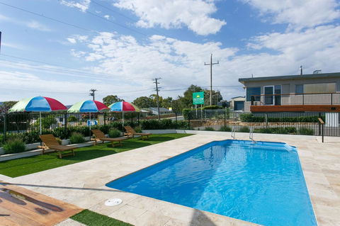 Crestview Tourist Park - Hotel VIC 3