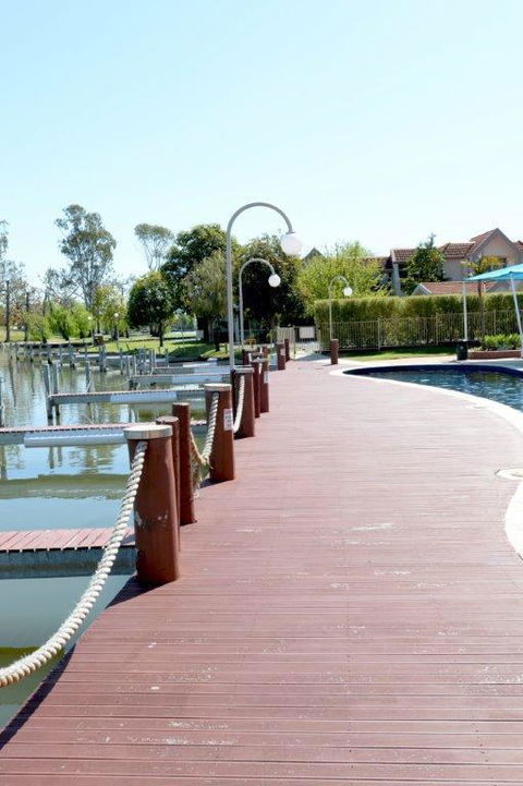 Yarrawonga Waterfront Apartments - Hotel VIC 2
