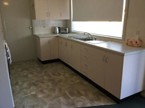 Tic Tac Toe Quality Accommodation - Hotel VIC 13