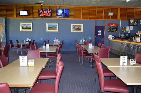 Brolga Hotel Motel - Coleambally - Hotel VIC 15