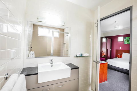 Novotel Darwin Airport - Hotel VIC 10