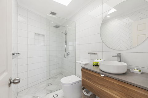 Breathtaking Views Of Sunshine Beach - Unit 7/21 Park Crescent - Hotel VIC 3