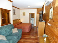 Book Brooklyn Accommodation Vacations Hotel VIC Hotel VIC