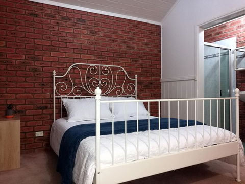 Castle Stay At Lakes Entrance - Hotel VIC 3