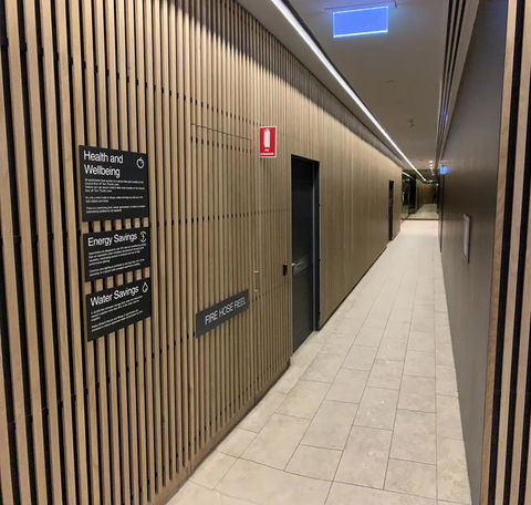 CBD Victoria Harbour Service Apartments - Hotel VIC 3