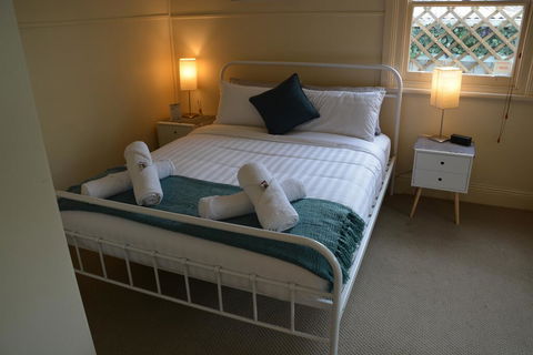 Charming Miners Cottage In The Hip City Of Geelong - Hotel VIC 0