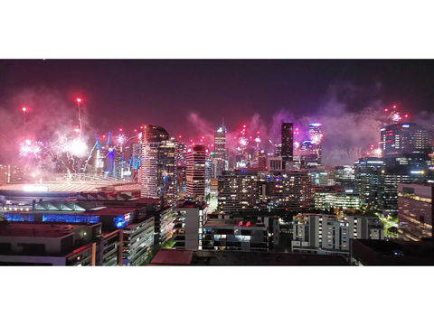 Chic, Modern & Stylish.Stunning Views,Free Parking - Hotel VIC 2