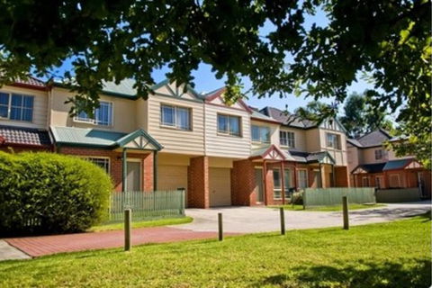Classic Queen Room 2 In Oakleigh - Hotel VIC 2