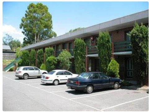 Classic Queen Room 2 In Oakleigh - Hotel VIC 1