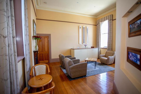 Clocktower Suites - Hotel VIC 0
