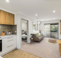 cool quiet modern secure walking distance to Perth and landmarks - Hotel VIC
