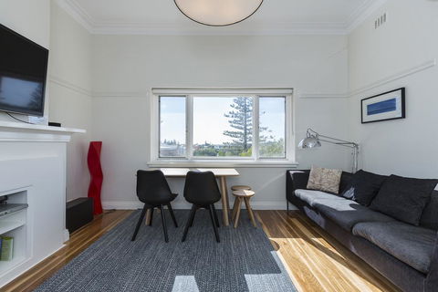 Cottesloe Beach Deluxe Apartment - Hotel VIC 1