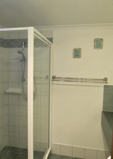 Cowrie Chalet - Hotel VIC 3