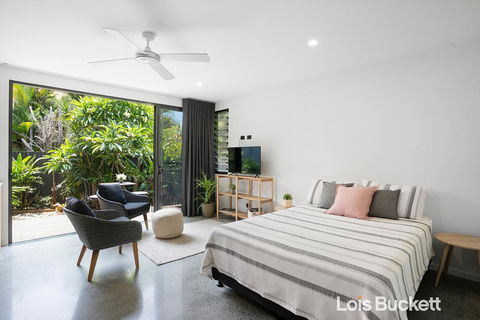 Crows Nest - Hotel VIC 1