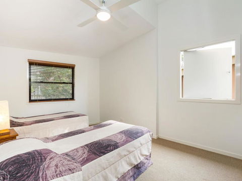 Cylinder Cove Unit 5 - Hotel VIC 1