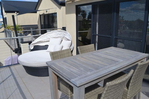 Cypress Drive Town House - Hotel VIC 3