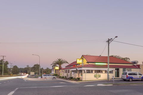 D'Aguilar Hotel Motel - Hotel VIC 2