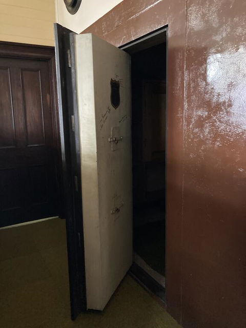 Deepwater Bank BnB - Hotel VIC 2