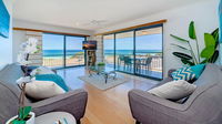 Book Yamba Accommodation Vacations Hotel VIC Hotel VIC