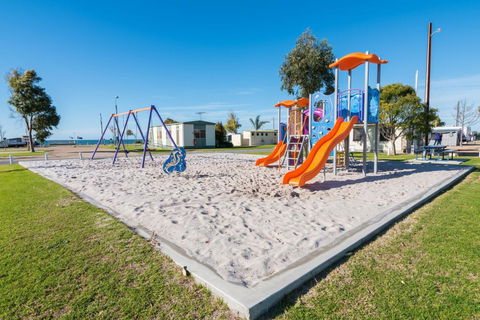 Edithburgh Caravan Park - Hotel VIC 1