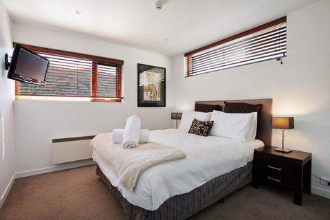 Elevation Apartments - Hotel VIC 2