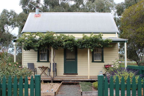 Elinike Guest Cottages - Hotel VIC 3