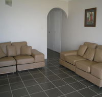 Fabulous location - Ground Floor Waterfront Unit Clearview Apartments - Hotel VIC