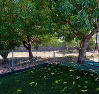 Fabulously Presented Family Retreat on Bribie Island - Hotel VIC