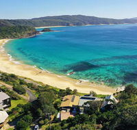 FAR SHORE - Hotel VIC