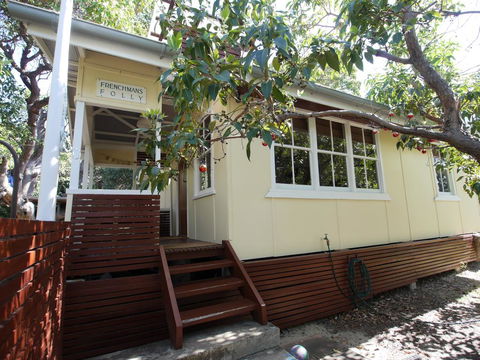 Frenchmans Folly - Hotel VIC 3