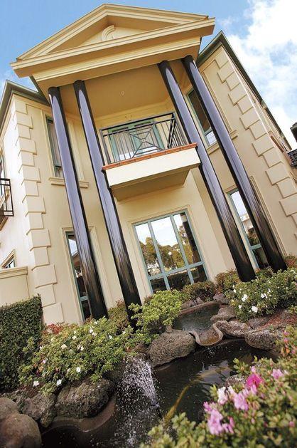 Gateway On Monash - Hotel VIC 3