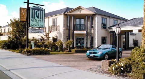 Gateway On Monash - Hotel VIC 1
