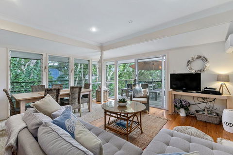 Grevillea - Hotel VIC 1