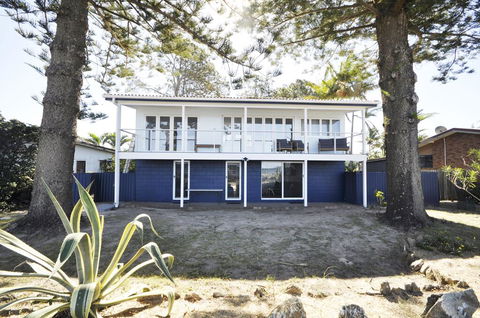 Happy Tides - Hotel VIC 1