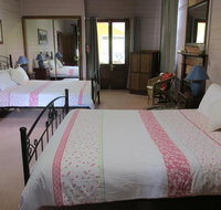 Henry's Cottage - Hotel VIC