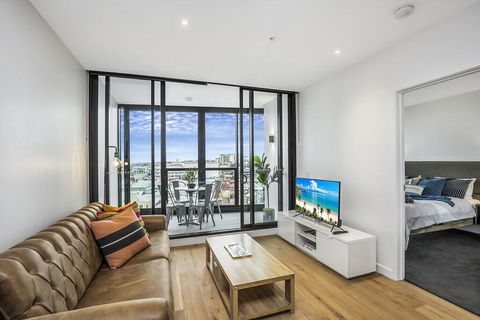 KOZYGURU FORTITUDE VALLEY 2 BED DESIGNER APT + FREE PARKING QFV179-803 - Hotel VIC 0