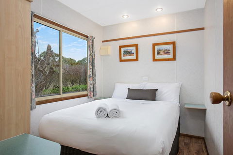 Lake Hamilton Motor Village And Caravan Park - Hotel VIC 3