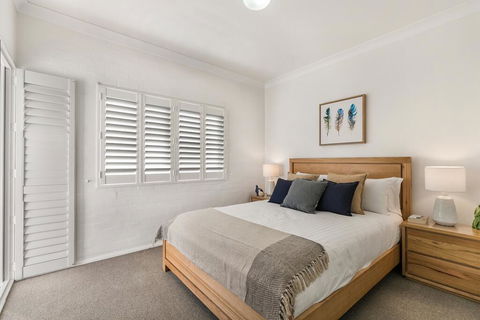 Large And Airy Unit In Quiet Riverside Suburb - Hotel VIC 3