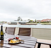 Leven River Retreat - Hotel VIC