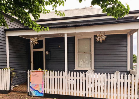 Lucys Artist Cottage - Hotel VIC 0