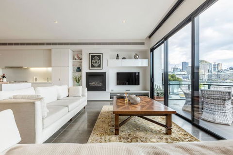 Luxury Waterfront 4BDR Townhouse With Amazing Views - Hotel VIC 3