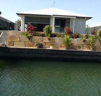 M  T's Waterfront Bed  Breakfast - Hotel VIC