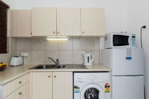 M104 Central Location In Free Transit Zone - Hotel VIC 3