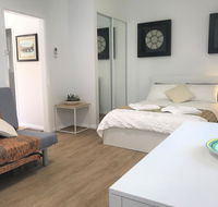 M207 within the free transit zone. Central Studio - Hotel VIC