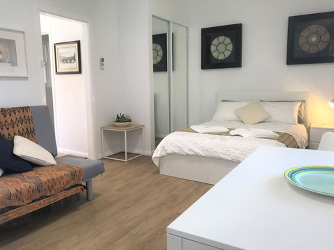 M207 Within The Free Transit Zone. Central Studio - Hotel VIC 0
