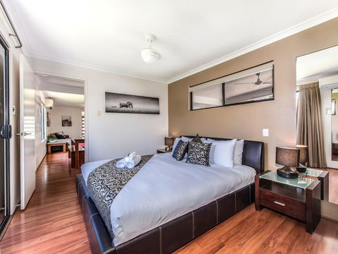 Marcoola House, Pet Friendly, Sunshine Coast - Hotel VIC 2