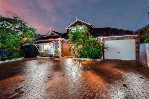 Massive Home (7 Mins To City) - Hotel VIC 1