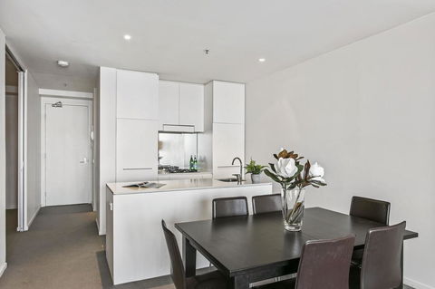 Modern Two Bedroom Apartment In Melbourne CBD - Hotel VIC 2