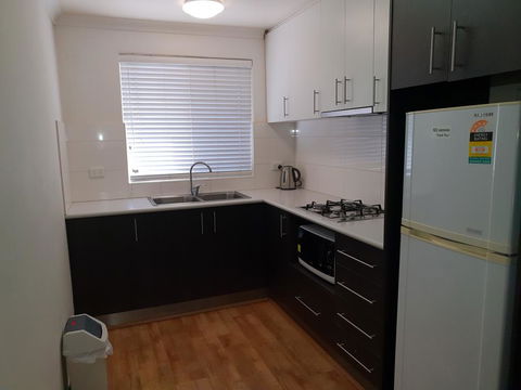 Mt.Lawley Superb 2 BR Location Comfort, Style 4 - Hotel VIC 3